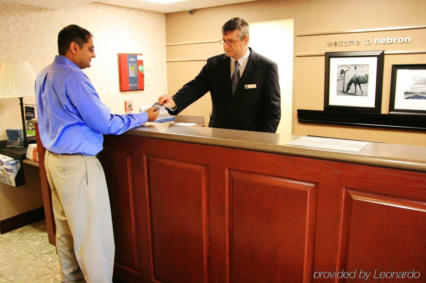 Hampton Inn Cincinnati Airport-North Hebron Beltér fotó